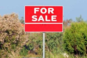Plot for sale | Land grabbing